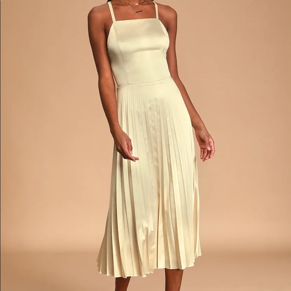 Lulus Dresses & Skirts - Lulus Give Us a Twirl Champagne Dress